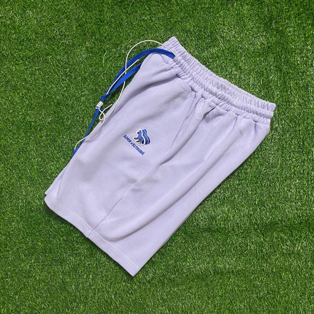 Ader X Kitsune Shorts (Category: Shorts) located in Bacolod City. Submitted by tahongthrift (Listing ID 1345435363, Image 1). Description: Ader X Kitsune •Size : 30-32 • Condition : Excellent • Authentic • Issue: Minimal Sign of usage • Color rate: 9.3/10 • Price : 799 shipped .