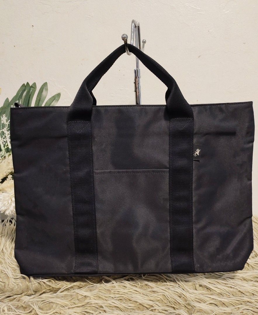 Agnes B. Nylon Document/Laptop Bag (Category: Luxury Bags & Wallets) located in Baguio. Submitted by PreiLoveMaria (Listing ID 1345494601, Image 1). Description: Agnes B. Voyage For Laptop or Document Bag Nylon Material Excellent uses condition Just needs wash Please check detailed photos Open for shipping via J&T No COD/COP.