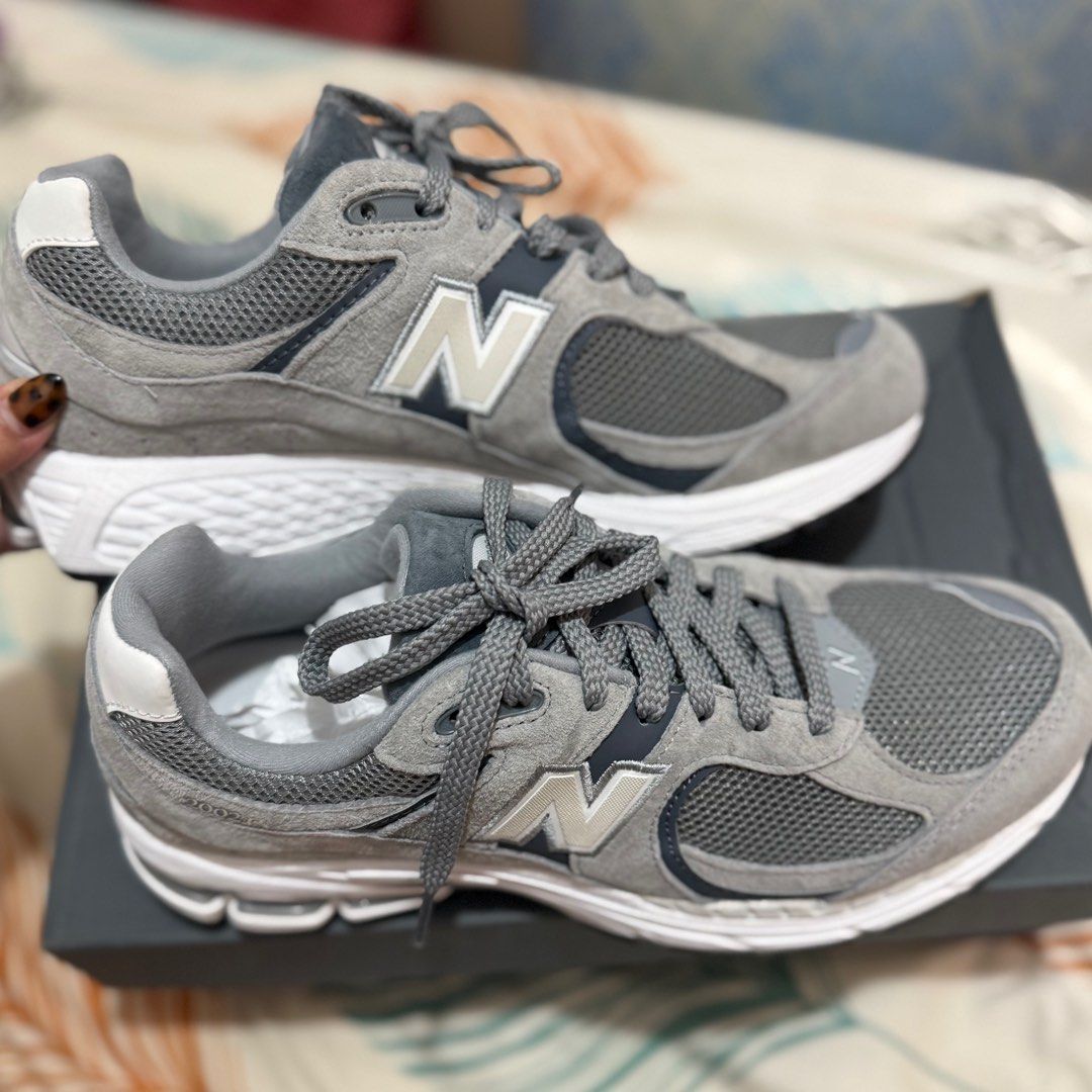 BRAND New: New Balance 2002R (Category: Sneakers) located in Manila. Submitted by darlingdearest (Listing ID 1345445838, Image 3). Description: FOR SALE: New Balance 2002R (Steel & Lead) ‼️‼️ This is BRAND NEW, RFS: Wrong size lang talaga 🥺 See pics for more info about sizing. HMU if interested 💫 Location: Manila/Bulacan ✨ .