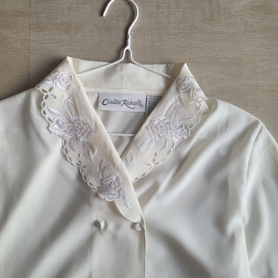 Claudia Richard Longsleeve lace design (Category: Longsleeves) located in Imus. Submitted by fualleli (Listing ID 1345371236, Image 2). Description: Size: 28-32 Flaws: none Description: For formal and office wear. Reminder: Shipping fee will be shouldered by the buyer 🤗 Mode of Payment: Gcash, Paymaya, and Palawan Express Mode of Courier: J&T or Lalamove For any queries please don't hesitate to message me!.