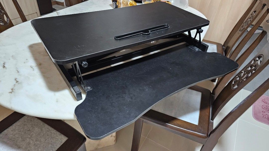 Computer Table (Category: Tables & Sets) located in Singapore. Submitted by harmonyseller (Listing ID 1345362192, Image 1). Description: standing table lift.