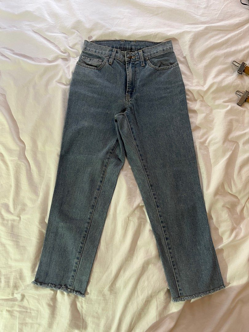 Denim Pants Dejour Jeans From Melbourne (Category: Jeans) located in Taguig. Submitted by thewalcott (Listing ID 1345412193, Image 2). Description: Dejour Jeans from Melbourne Slightly tapered fit Fits 24 waist.