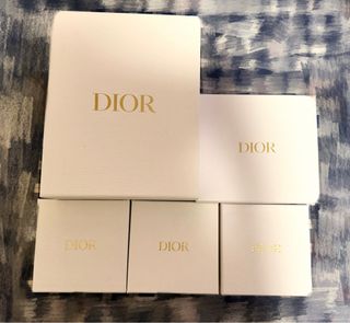 Dior 紙盒64243381577345110