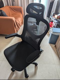 (Category: ) located in . Submitted by mallmall33 (Listing ID 1345393352, Image 1). Description: .