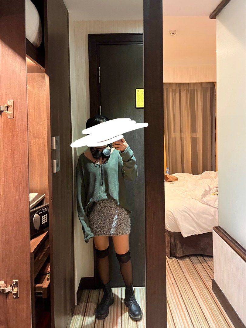Grey skirt (Category: Skirts) located in Mandaluyong City. Submitted by declutcore (Listing ID 1345396010, Image 2). Description: Tweed like skirt Very cute when you style it.