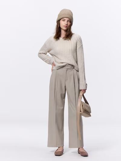 GU - Tuck Wide Pants (Standard Length) (Category: Other Bottoms) located in Pasig City. Submitted by nix_21 (Listing ID 1345427595, Image 1). Description: 💡 Details: 🔸 Colors: Dark Gray & Beige 🔸 Size: Women XL & XXL 🔸 Price: ₱1,500 (on-hand, PH) 📏 Measurements: XL: Waist (nude measurement): 30" Waist (finished size): 30 1/2" Hip: 41 1/2" Thigh Width: 15" Rise: 11 1/2" Hem Width: 11" Inseam: 29" XXL: Waist (nude measurement): 32" Waist (fini
