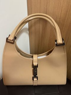 （分類：）位於 。 由 kakatniss 提交（商品編號 1345426752，圖片 1）。簡介： 。