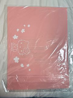 （分類：）位於 。 由 sleepgydog 提交（商品編號 1345461981，圖片 1）。簡介： 。