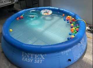 Intex Swimming Pool