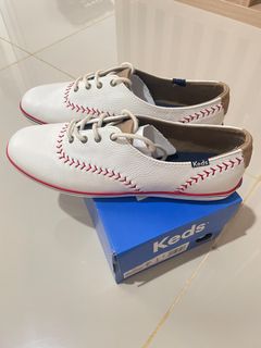 (Kategori: ) berada di . Dikirim oleh vdecluttering (ID iklan 1345324052, Gambar 1). Deskripsi: .