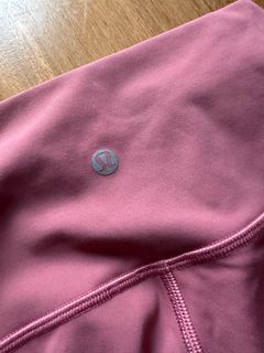 (Category: ) located in . Submitted by itemsprelovedisreloved (Listing ID 1345415915, Image 1). Description: .