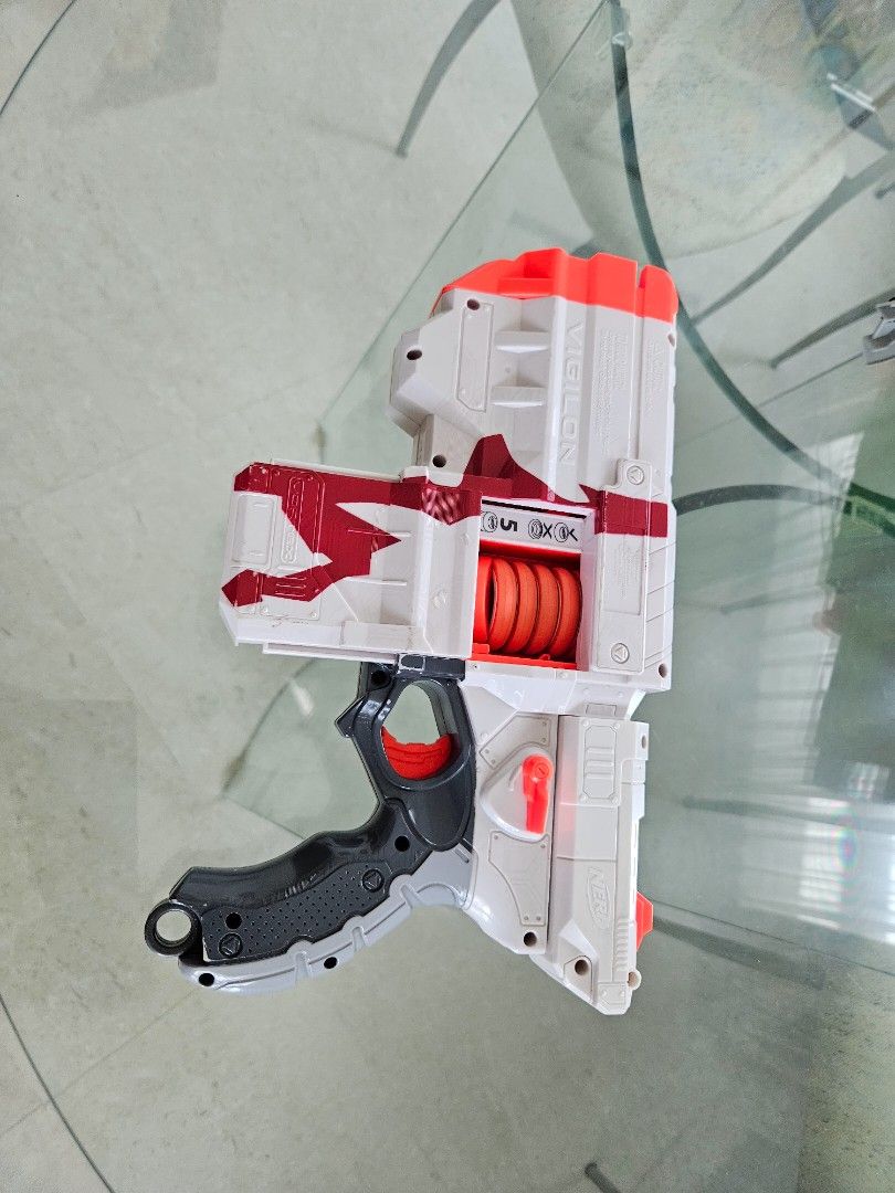 Nerf Guns Bundle (Category: Action & Battle Toys) located in Singapore. Submitted by usfret (Listing ID 1345309947, Image 3). Description: Nurf Gun bundle. total 6 pieces..