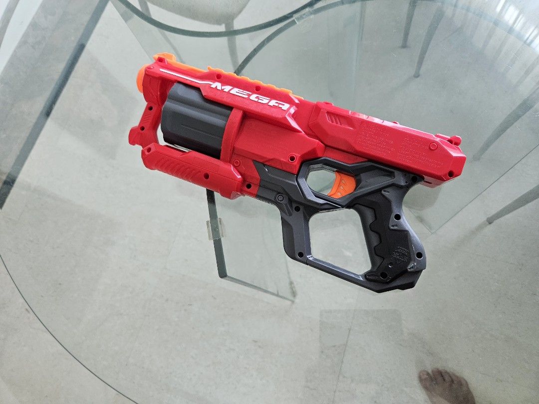 Nerf Guns Bundle (Category: Action & Battle Toys) located in Singapore. Submitted by usfret (Listing ID 1345309947, Image 7). Description: Nurf Gun bundle. total 6 pieces..