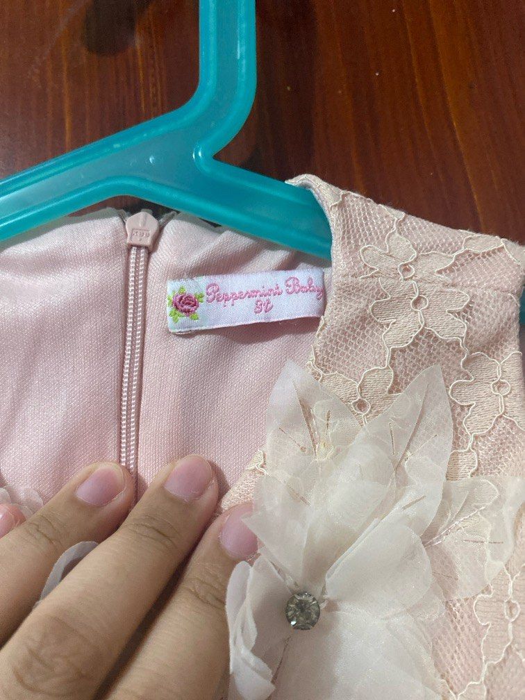 Peppermint Dress (Category: Babies & Kids Fashion) located in Taguig. Submitted by amara2021 (Listing ID 1345435188, Image 3). Description: Peppermint Dress 3T.