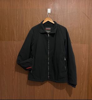 (Category: ) located in . Submitted by streetwear.collections (Listing ID 1345461459, Image 1). Description: .