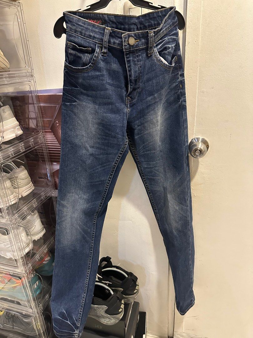 Preloved Authentic RRJ Denim Skinny Jeans (Category: Jeans) located in Manila. Submitted by allison0710 (Listing ID 1345364906, Image 1). Description: Condition: 9/10, used only a few times ✅ RFS: Decluttering 👕 MOP: Bank Transfer/GCASH 📱 MOD: Lalamove/Grab within Metro Manila, J&T Nationwide 🚚 Meet ups: QC Area 📍 NEGOTIABLE 🔑 .