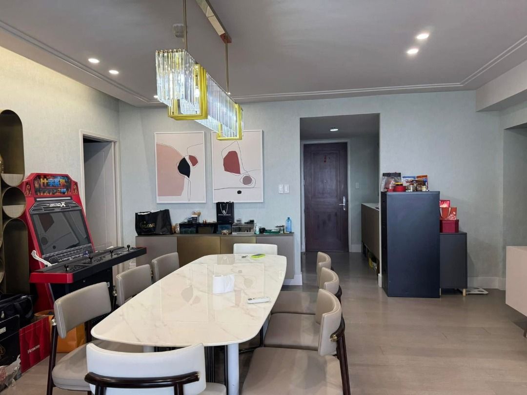 🔆Proscenium at Rockwell - Kirov Tower (Category: Apartments & Condos) located in Makati City. Submitted by renzproperties (Listing ID 1345395991, Image 2). Description: 🔆Proscenium at Rockwell - Kirov Tower For Sale - ₱90M Gross 3 BR + maid’s room w T&B 3 TB + powder room 224 sqm Fully Furnished Parking: 2 Features: •⁠ ⁠Interior designed ✨ •⁠ ⁠Mid floor “C” unit •⁠ ⁠Pasig river view Remarks: •⁠ ⁠Clean title •⁠ ⁠Individual owner •⁠ ⁠Cash buyer o