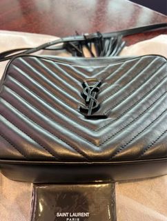 (Category: ) located in . Submitted by fashieclothing (Listing ID 1345453728, Image 1). Description: .