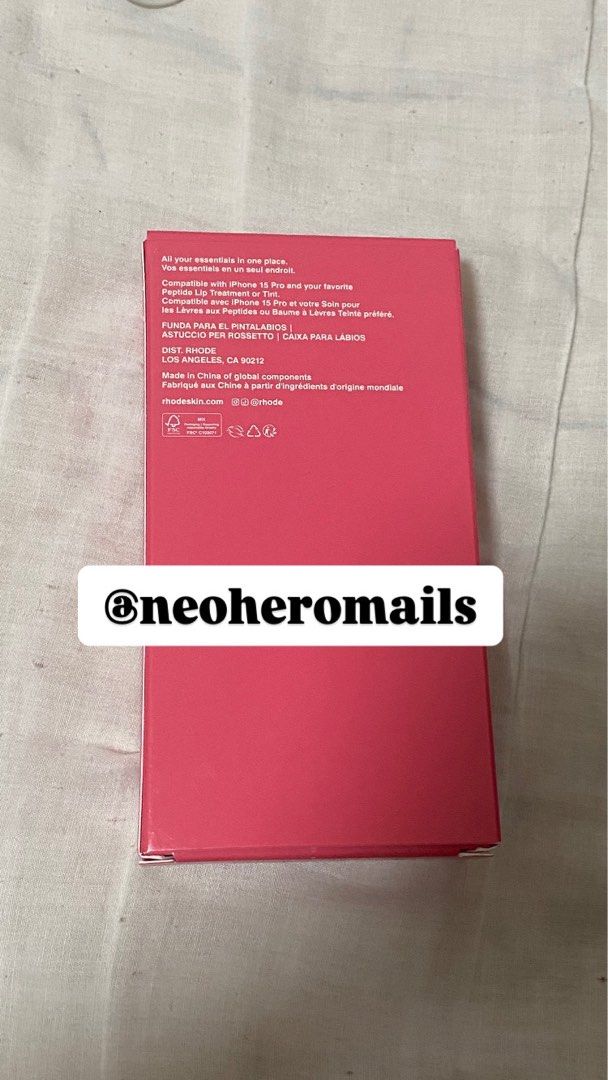 [sell / swap] Rhode Guava Spritz Summer Lip Case iphone 15 pro (Category: Makeup) located in Cainta. Submitted by neoheromails (Listing ID 1323959628, Image 3). Description: ↝ for iphone 15 pro ↝ phone case opened to check, unused ↝ can trade or swap to rhode blush: sleepy girl, freckle, toasted teddy Note: the color difference is cos the other photos were taken under warm light.
