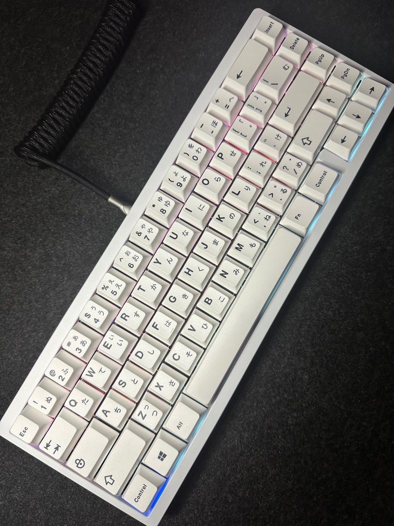 [SILENT] Lucky65V2 Wireless Aluminum Custom Mechanical Keyboard (Category: Computer Keyboard) located in Singapore. Submitted by keyboard_boi (Listing ID 1345360234, Image 1). Description: Sound Test: This keyboard features: 🌐 Wireless Connectivity • Dual-mode connection: Bluetooth and 2.4GHz wireless, plus wired USB-C support • Enjoy low-latency performance and up to 100 hours of battery life with a powerful 3750mAh battery 🏗 Aluminum Chassis 