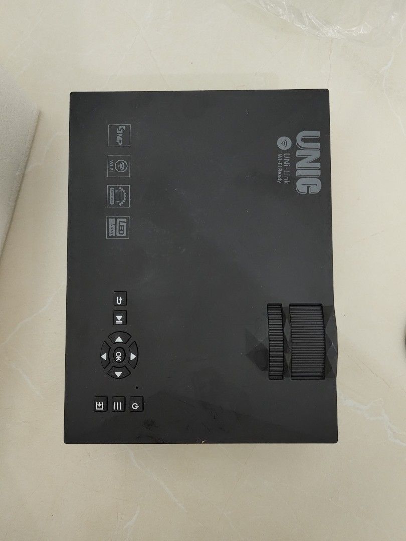 small led entertainment projector wifi ready (Category: Projectors) located in Quezon City. Submitted by mooneon (Listing ID 1345466968, Image 3). Description: .