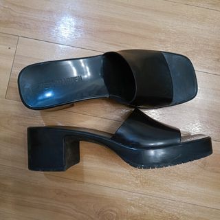 (Category: ) located in . Submitted by am.thingspreloved (Listing ID 1345387877, Image 1). Description: .