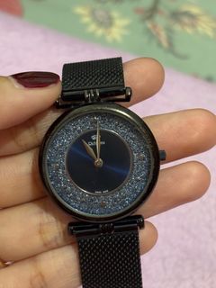 (Category: ) located in . Submitted by justsellingwhatever (Listing ID 1345383500, Image 1). Description: .