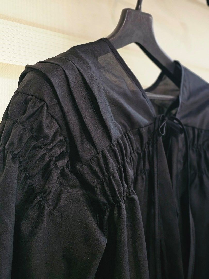 Toga for oathtaking (Category: Formal Shirts) located in Navotas City. Submitted by ryantim23 (Listing ID 1345424737, Image 2). Description: For Rent or Sale: Toga for Oathtaking 🎓 Perfect for your upcoming ceremony! 🌟 Available in sizes XS to 3XL 🚚 Free shipping within Metro Manila 💵 For Rent: 650 pesos (+ 800 pesos refundable deposit) 💵 For Sale: 950 pesos.