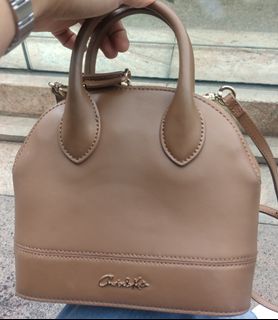（分類：）位於 。 由 just.plain 提交（商品編號 1345452247，圖片 1）。簡介： 。