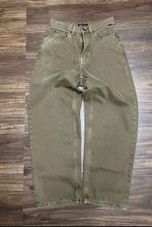 (Category: ) located in . Submitted by hypebeast2024 (Listing ID 1345487853, Image 1). Description: .