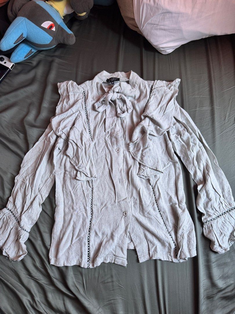 Zalora Work (Category: Longsleeves) located in Mandaluyong City. Submitted by declutcore (Listing ID 1345390700, Image 1). Description: Very nice in actual! Only used once Hard to let go, selling cause i prefer wearing shirts in the office You can’t find this piece in zalora app anymore, attaching photo for reference. Decluttering .