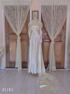 (Category: ) located in . Submitted by vintagebydaisy (Listing ID 1345557227, Image 1). Description: .