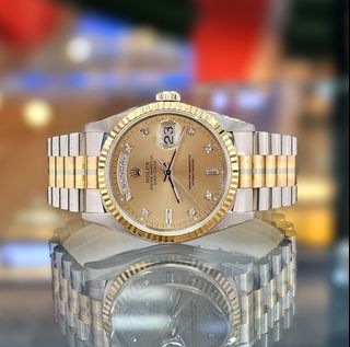 (Category: ) located in . Submitted by davidofftimepieces (Listing ID 1345571181, Image 1). Description: .