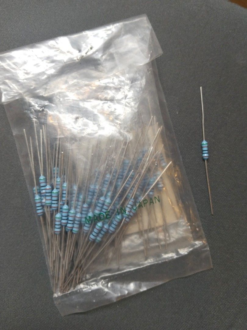 Affordable Electronic Parts and Component (Category: Computer Parts) located in Malolos. Submitted by afford.japan (Listing ID 1345556824, Image 1). Description: 100 each bundle.