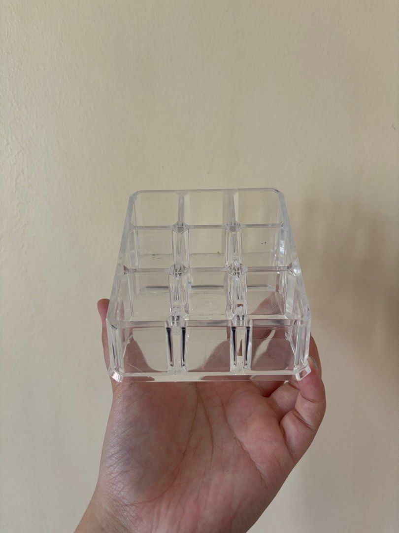 Assorted Plastic & Acrylic Makeup Organizers (Category: Storage Boxes & Baskets) located in Marikina City. Submitted by pritongitlog (Listing ID 1345516516, Image 3). Description: ꒰ wts lfb ufs ꒱ assorted plastic/acrylic organizers ╰ ₱200 if take all ╰ x sensi w small scratches, needs cleaning 🧾 gcash maya gotyme bank transfer 📦 sdd/j&t or ggx from marikina (but pref sdd since fragile to).