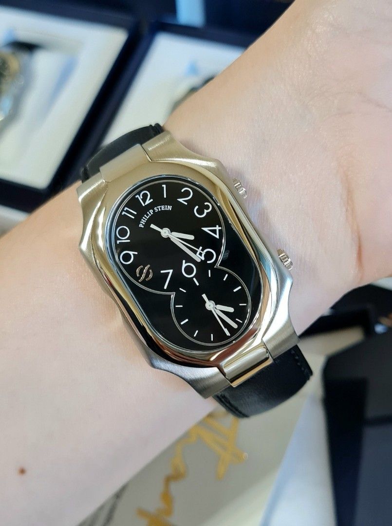Authentic Philip Stein Watch (Category: Luxury Watches) located in Manila. Submitted by nhelnhelly (Listing ID 1345538793, Image 1). Description: ‼️‼️‼️SALE‼️‼️‼️ ON HAND PH 😍😍😍 💯% AUTHENTIC PHILIP STEIN SLIM Signature LARGE Unisex Watch BRAND NEW COMPLETE U.S. PACKAGE Model 2S-FBK-APSTB 21,500 only if cash, free delivery 😉👍.