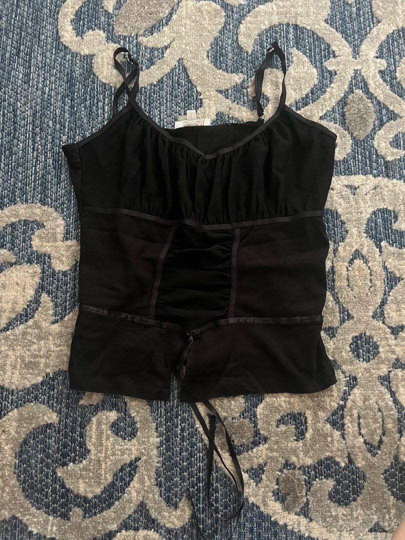 BLACK SPAGHETTI STRAP TOP (Category: Sleeveless) located in San Fernando. Submitted by AndiCollects (Listing ID 1345545029, Image 1). Description: .