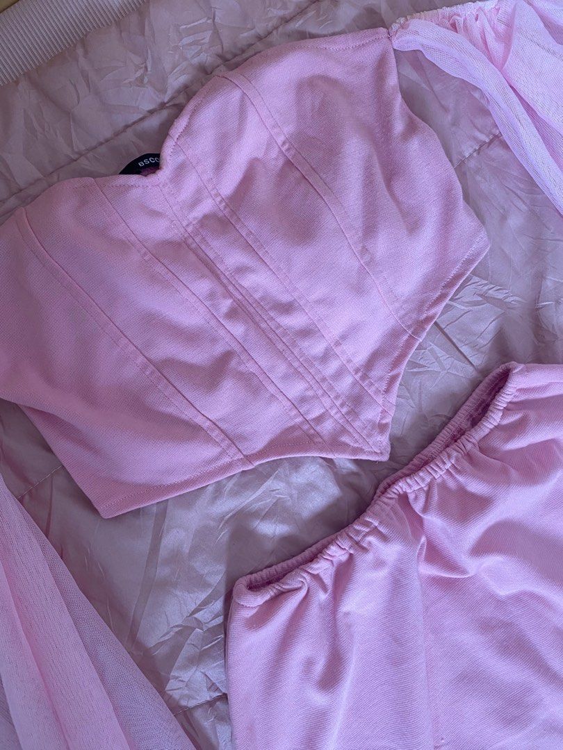 BSCO Pink Princess Set Coordinates (Category: Sets or Coordinates) located in San Mateo. Submitted by ac.shopx (Listing ID 1345553081, Image 2). Description: BSCO Pink Princess Set used only once for a photo shoot rfs: decluttering mop: gcash delivery via lalamove.
