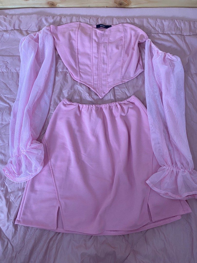 BSCO Pink Princess Set Coordinates (Category: Sets or Coordinates) located in San Mateo. Submitted by ac.shopx (Listing ID 1345553081, Image 1). Description: BSCO Pink Princess Set used only once for a photo shoot rfs: decluttering mop: gcash delivery via lalamove.
