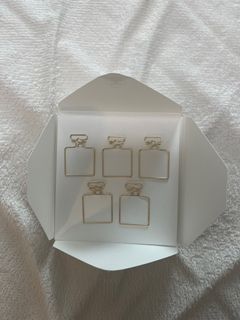 （分類：）位於 。 由 stealla 提交（商品編號 1345526564，圖片 1）。簡介： 。