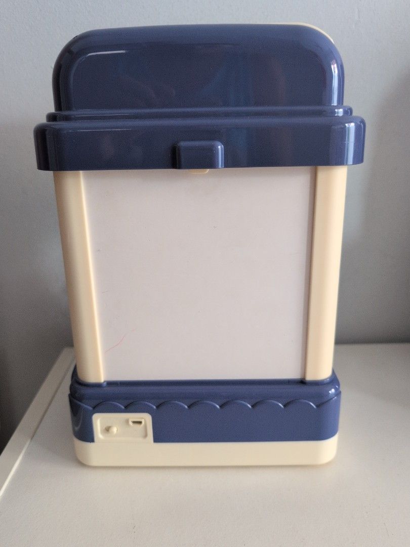 Claw Machine (Category: Interactive Toys) located in Singapore. Submitted by redtrucks (Listing ID 1345518521, Image 2). Description: Working and in good condition Comes with 7 mini stuffed animals to catch USB cable to power up or batteries Self collect at serangoon gardens.