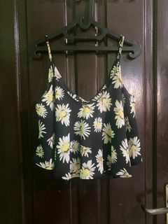 (Kategori: ) berada di . Dikirim oleh essentials_wardrobe (ID iklan 1345590046, Gambar 1). Deskripsi: .