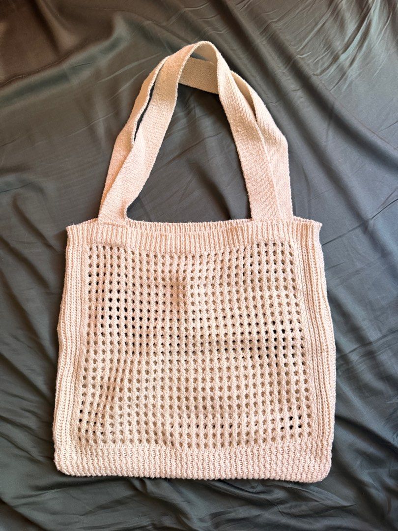Crochet Tote Bag (Category: Shoulder Bags) located in Mandaluyong City. Submitted by declutcore (Listing ID 1345591008, Image 1). Description: Bought in surplus.