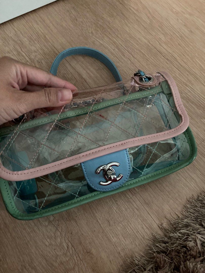 bag bundle (Category: Shoulder Bags) located in Cyberjaya. Submitted by 8pple (Listing ID 1345590423, Image 2). Description: bundle item add rm5 ss postage .