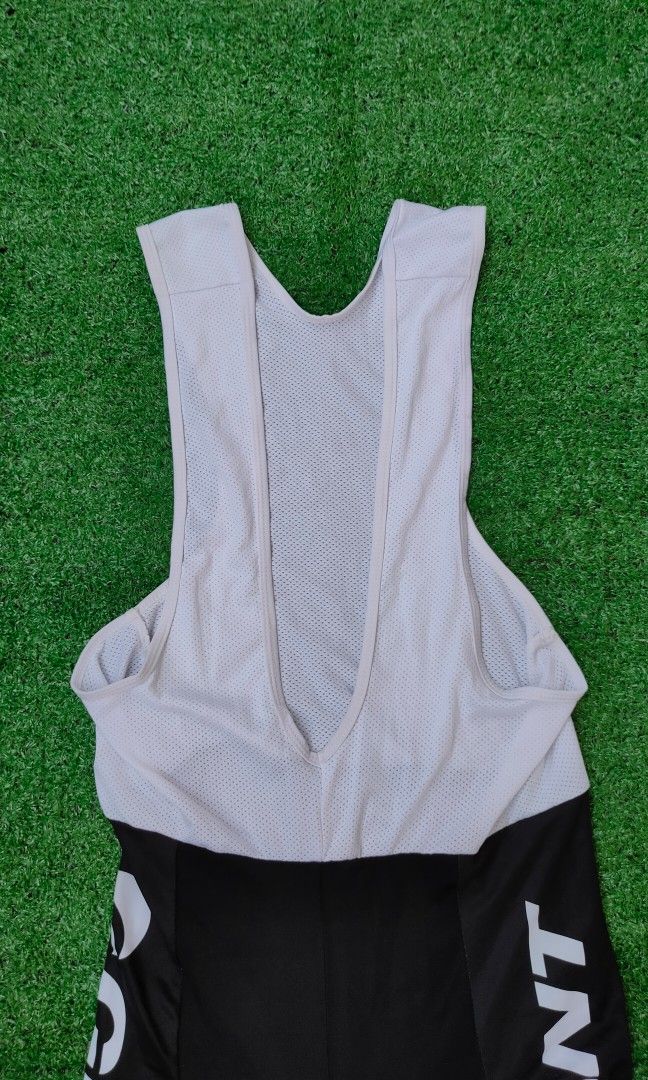 Cycling Giant bibshorts Alpecin (Category: Activewear) located in Marikina City. Submitted by 2nd_chancedrips (Listing ID 1345677567, Image 3). Description: xxxl on tag waist 30 -32 " length-37" strechable, breathable padded /cool max no issue.