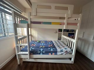 (Category: ) located in . Submitted by yum76 (Listing ID 1345507519, Image 1). Description: .