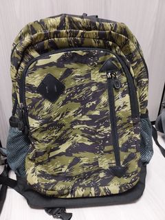 （分類：）位於 。 由 lcm2106 提交（商品編號 1345705489，圖片 1）。簡介： 。
