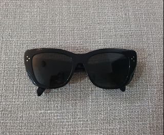 (Category: ) located in . Submitted by HobbesAndCalvin (Listing ID 1345645771, Image 1). Description: .