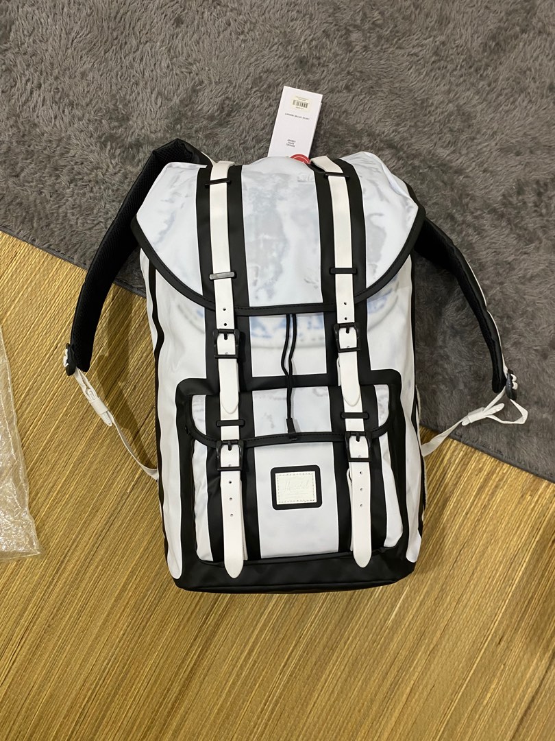 Herschel X Joshua Vides Fesyen Pria Tas Dompet Ransel di Carousell