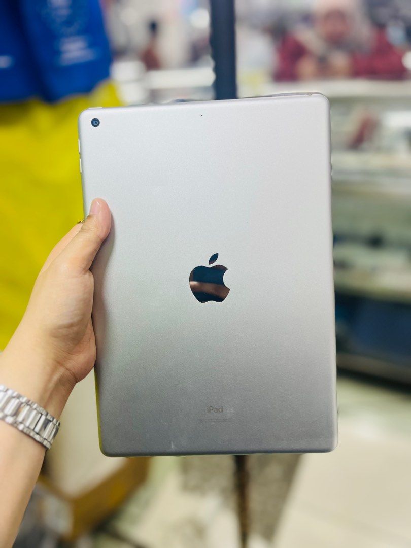 Ipad 9th Gen 64GB WIFI ONLY NO ISSUES (Category: iPad) located in San Juan City. Submitted by saabangadgetshop (Listing ID 1345617317, Image 2). Description: 🔸WE BUY AND SELL ANY KINDS OF GADGETS ( Pass sa Old Model ) 🔸 ‼️TAKENOTE: PASS SA MGA SCAMMERS | THIRD PARTY )‼️ OPEN FOR SWAP/TRADE IN: (INSTALLMENT THRU CREDITCARD/GGIVES/SPAYLATER) Onhand | Pre-owned Ipad 9th Gen 64GB WIFI ONLY NO HIDDEN ISSUES NO HISTORY OF REPAIR 99%Smooth TEST TO SAW